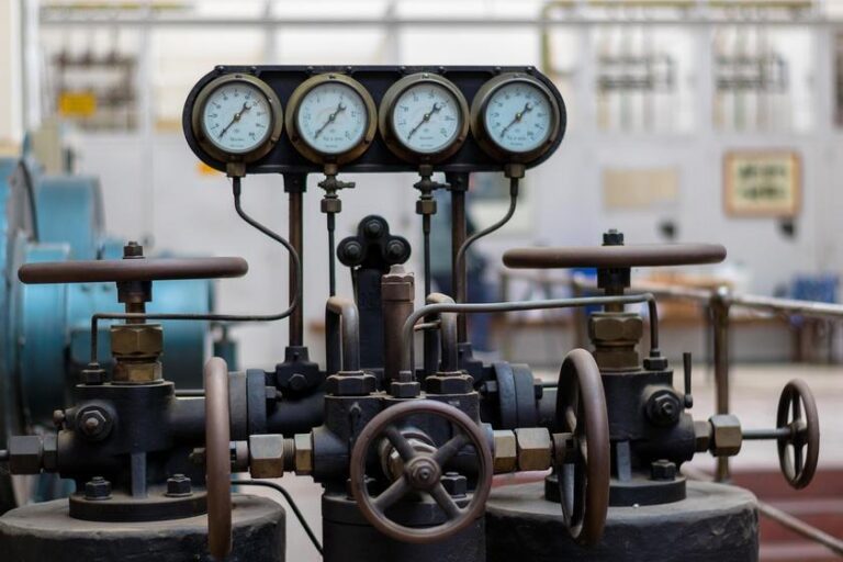 Robôs subaquáticos revolucionam inspeções em usinas hidrelétricas