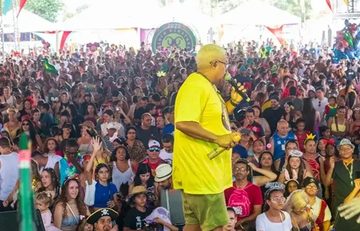 Bloco Baratona Desfile no Parque da Cidade