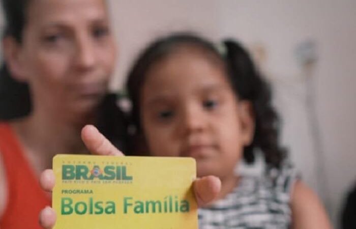 Bolsa Familia atende neste mes 1254 mil familias no Distrito Federal