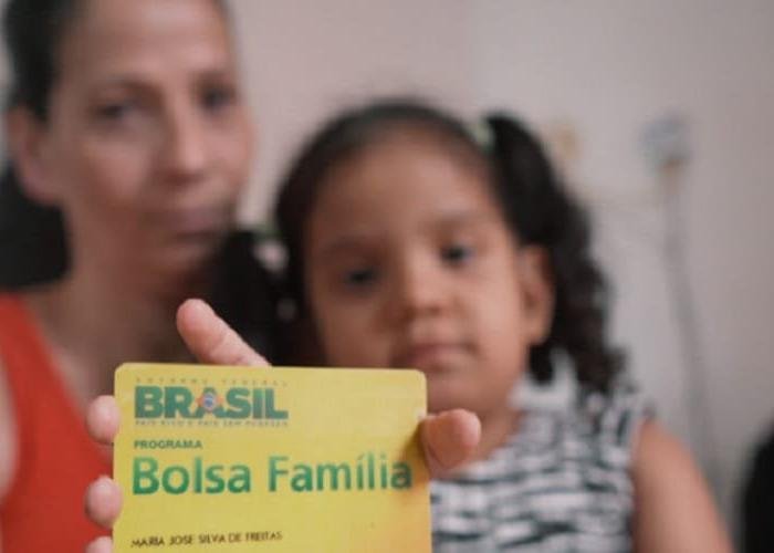 Bolsa Familia atende neste mes 1254 mil familias no Distrito Federal