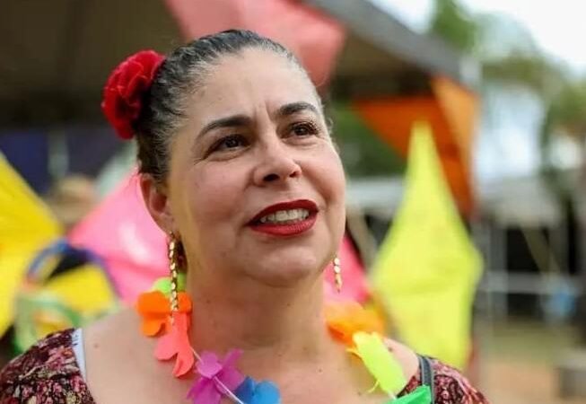 Carnaval de Graça em Dois Locais Hoje