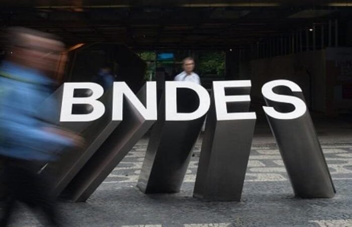 Dinheiro do BNDES Investido em Empresa de Filmes