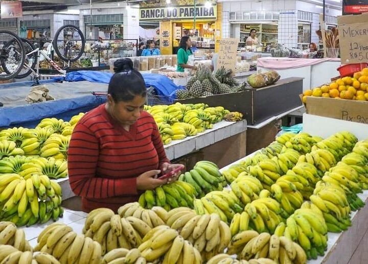 Feira de Oportunidades no Coracao de Santa Maria Feira de Oportunidades no Coracao de Santa Maria
