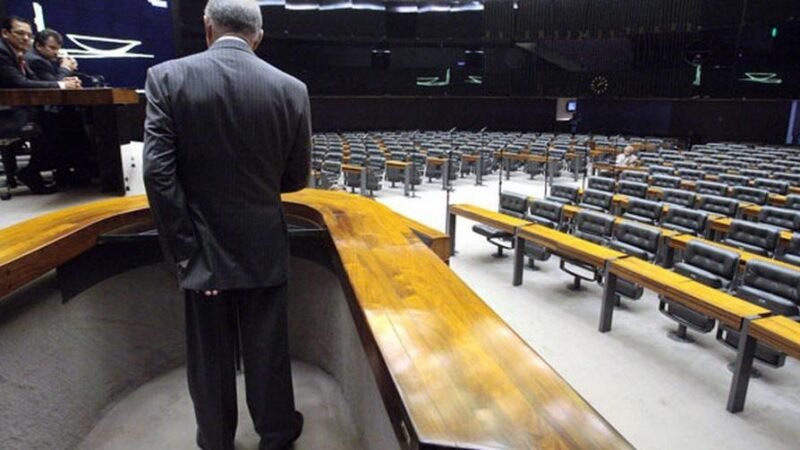 Feriados Nacionais de 2026 em Dias de Semana