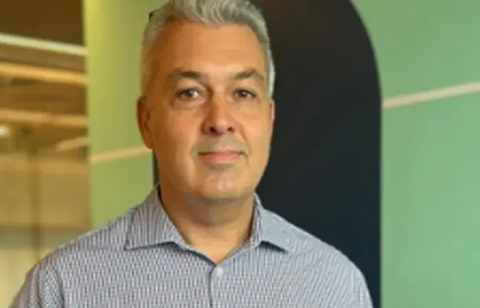 Nova Liderança na Indústria de Cosméticos e Higiene