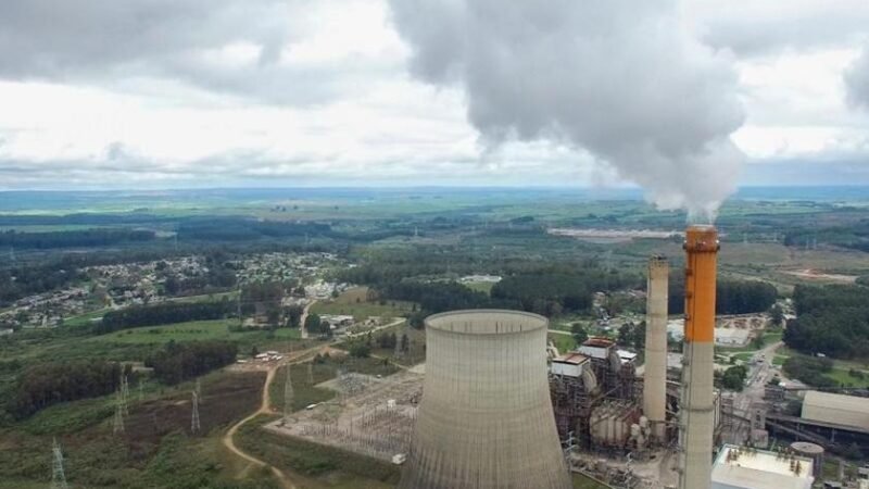 Ação na justiça contesta inclusão de térmicas a carvão em leilão de energia