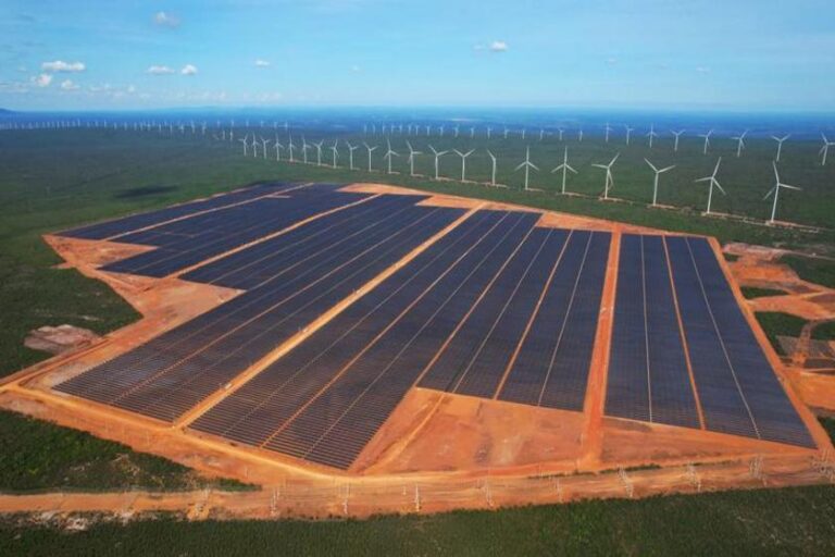 ArcelorMittal conclui aporte de R$ 5,8 bi em energia renovável com entrega de nova planta solar