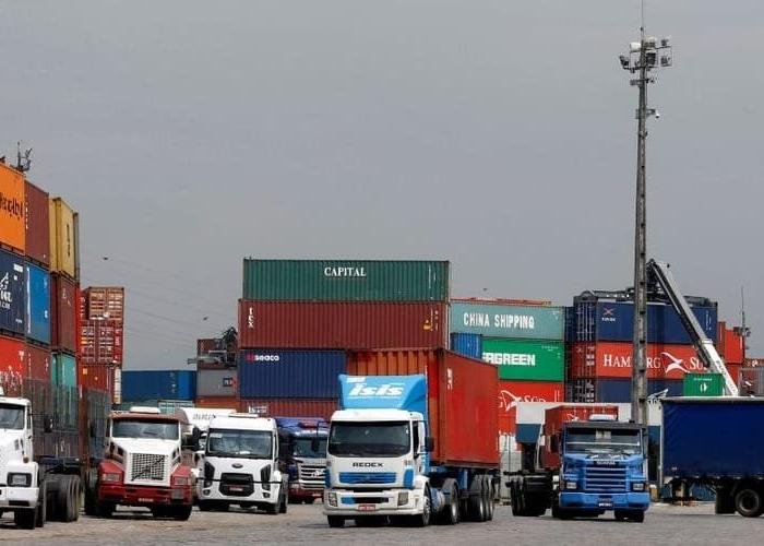 Caminhoneiros cancelam ameaça de parar as atividades