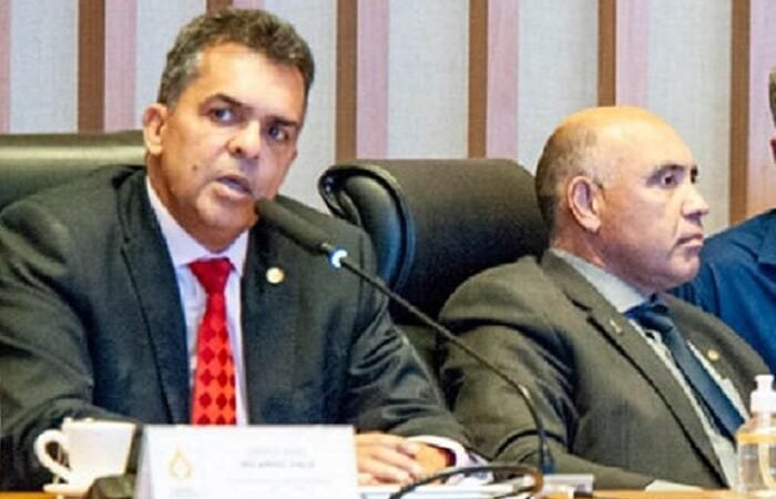 Deputados distritais aprovam auxilio economico para o Banco de Brasilia