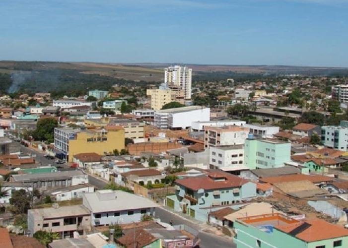 Famlias de Luziania recebem chaves de novas moradias do programa Minha Casa Minha Vida