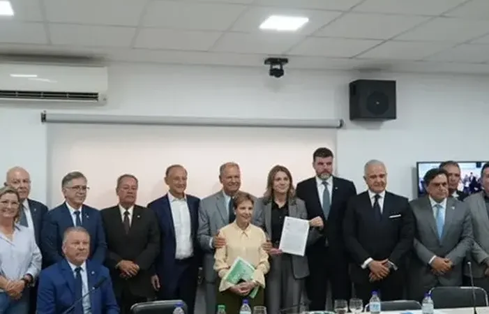 Frentes produtivas buscam mais discussao sobre a proposta 6X1