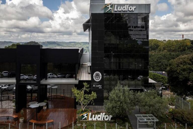 Migração para o mercado livre desafia contratos legados das distribuidoras