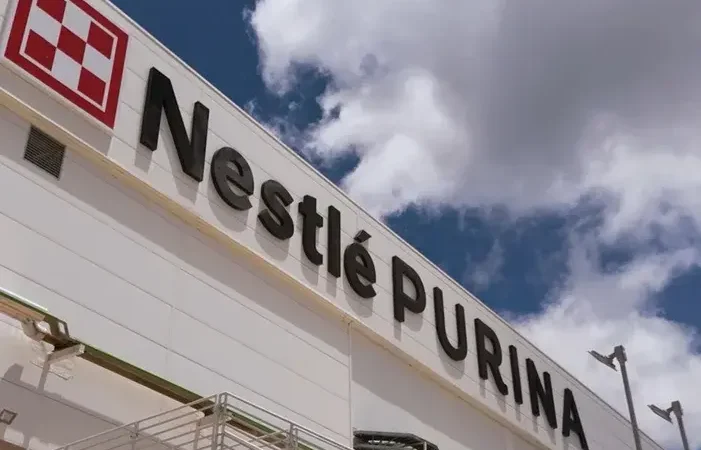 Nova fabrica de racao para animais de estimação e inaugurada em Santa Catarina