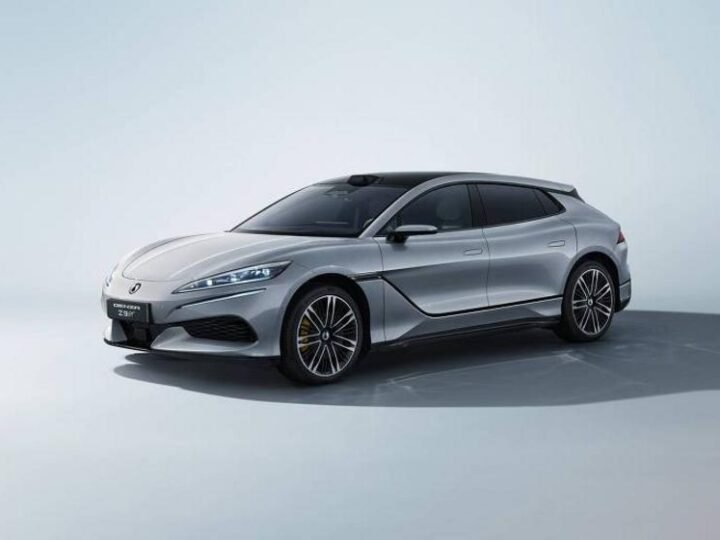 Carro elétrico carrega em 5 minutos