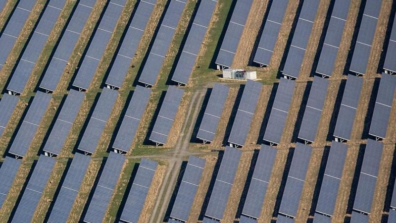 Crescimento acelera em mercado livre de energia em 2026