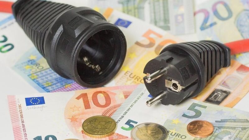 Demanda de energia no SIN cai 0,6% em março