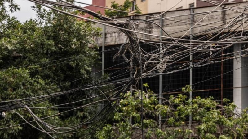 Enterramento de redes elétricas: solução cara e complexa