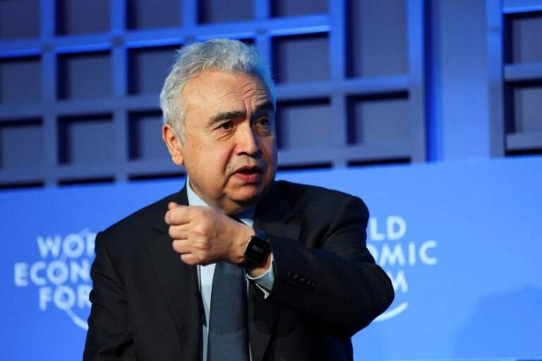 Fragmentação global energética se aprofunda