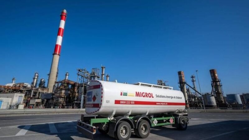 Investimentos em energia limpa das petrolíferas caem 12 bilhões