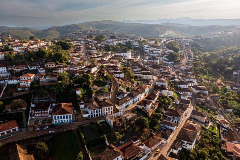 Minas Gerais sob ameaça de mineração em áreas históricas
