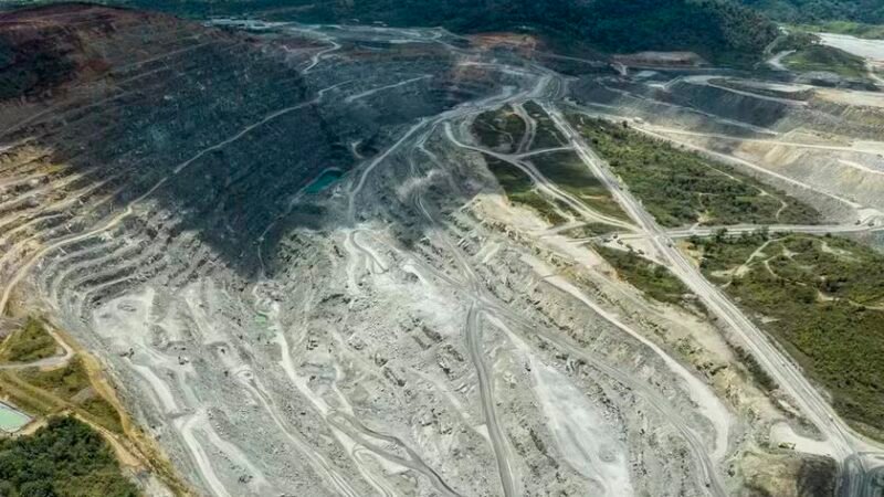 Mineradora constrói mina subterrânea na Bahia