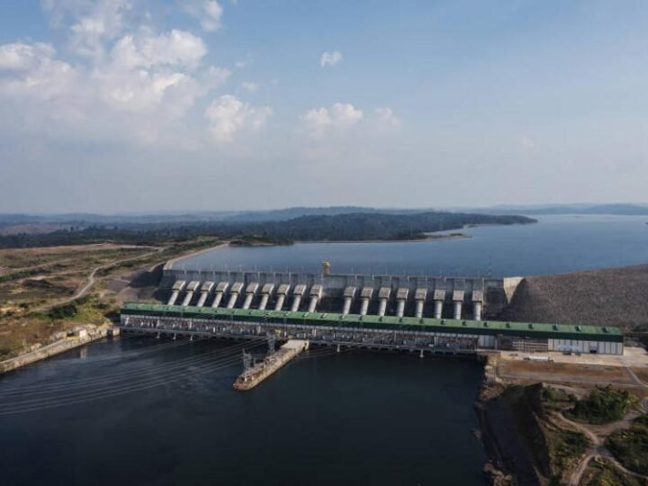 MME quer controlar Belo Monte e ignorar Ibama