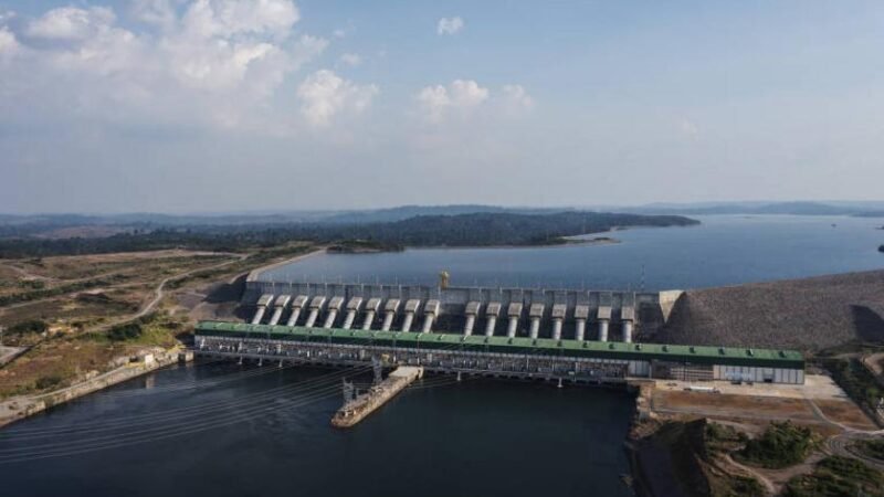 MME quer controlar Belo Monte e ignorar Ibama