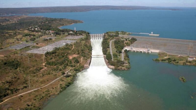 Rio São Francisco sob ameaça: redução de vazão afeta meio ambiente