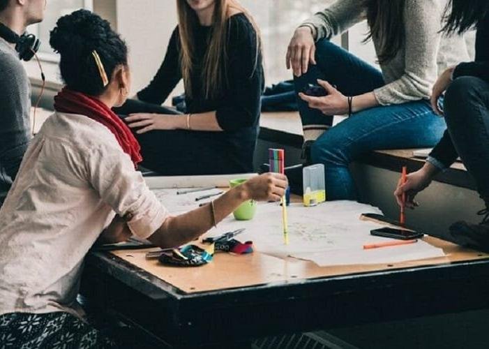 A Fiocruz lança chamada para 166 vagas de estágio em todo o Brasil