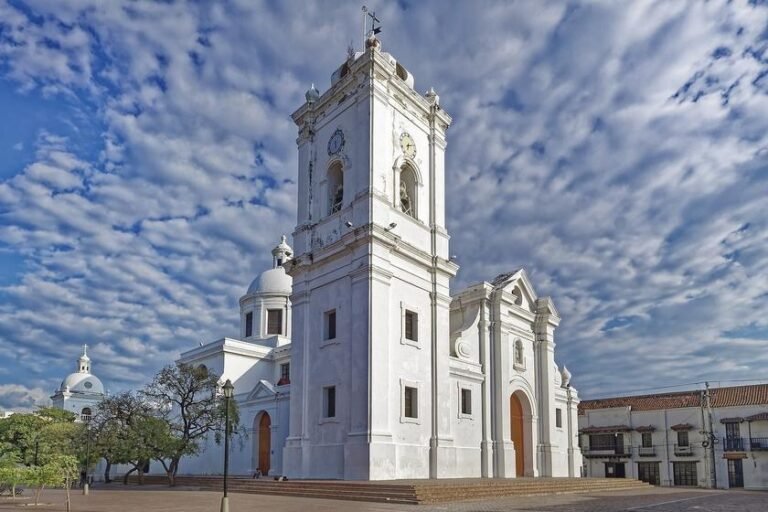 Em meio à crise do petróleo, países da Pan-Amazônia ignoram conferência de Santa Marta