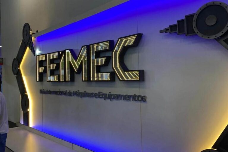 FEIMEC 2026 reúne IA, indústria 5.0 e experiências imersivas em edição que consolida a feira como hub de inovação