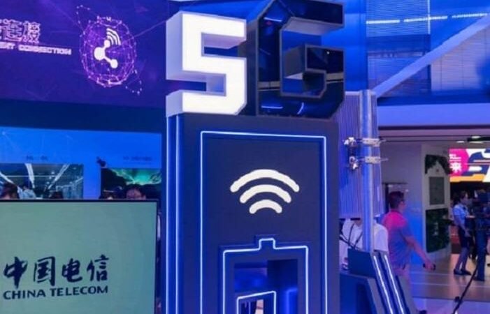 Mantendo a conexão: uma jornada de empoderamento para meninas na era da tecnologia