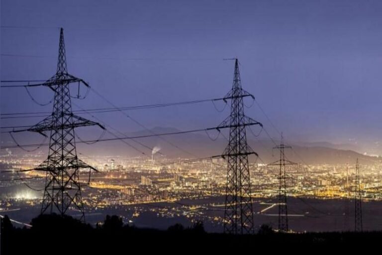 Pequenas empresas lideram nova onda da energia solar no Brasil sem investimento inicial