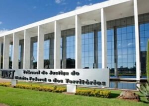 TJ suspende lei que dava imóveis em garantia ao Banco do Brasil.