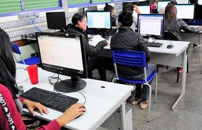 Unesco busca mentes brilhantes: consultor e auxiliar de pesquisa