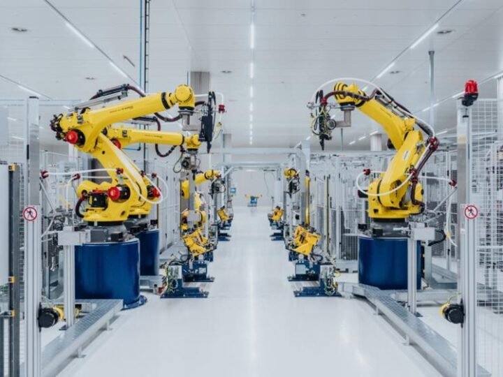 BMW Group e Rimac Technology cooperam em bateria inovadora de alta voltagem para o BMW i7