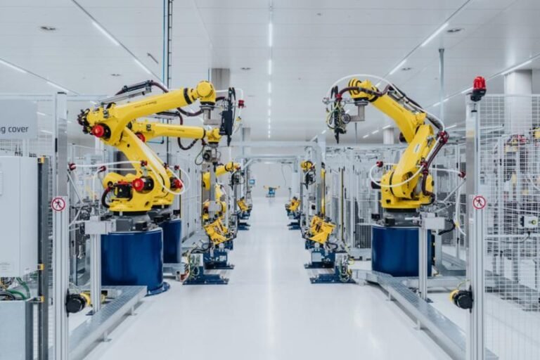 BMW Group e Rimac Technology cooperam em bateria inovadora de alta voltagem para o BMW i7