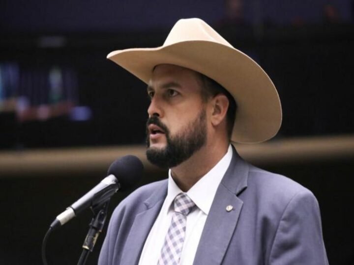 Comissão aprova painéis que exibem avaliações e indicadores de concessionárias em pedágios