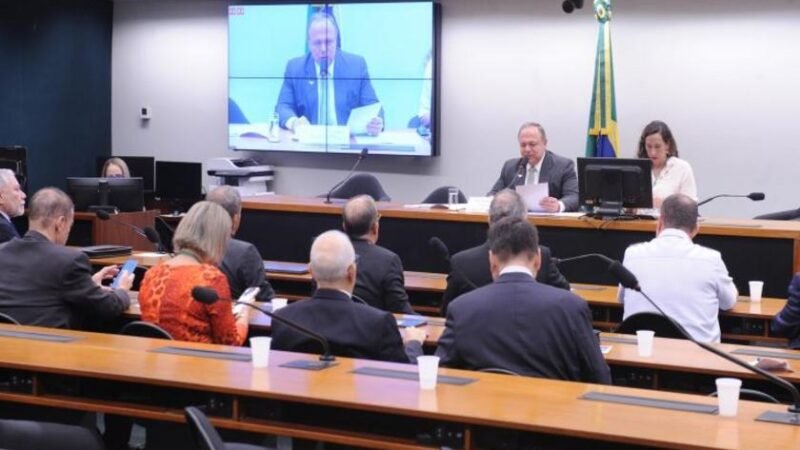 Comissão de Minas e Energia impulsiona marco legal para pequenos reatores nucleares no Brasil