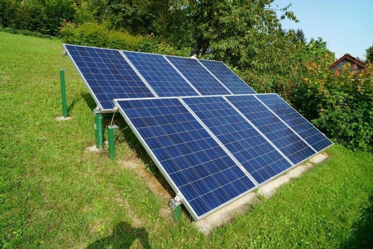 Descumprimento de prazos pela distribuidora leva a reclassificação indevida de usinas de energia