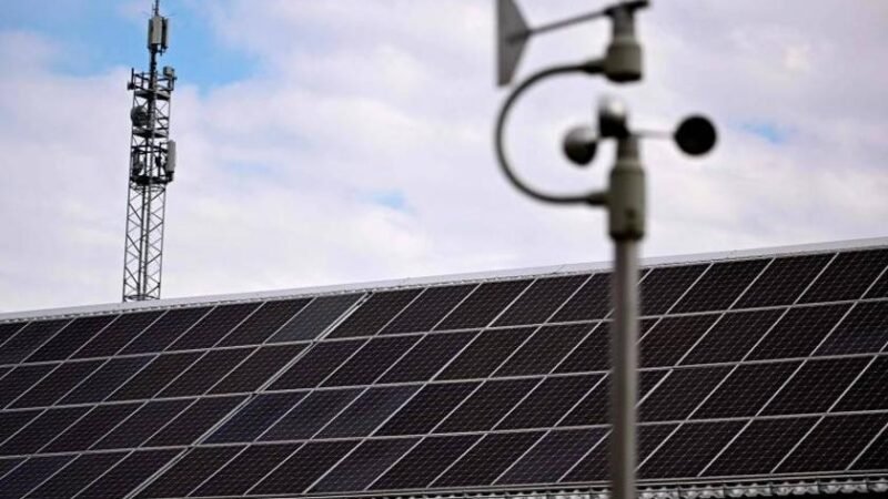 Guerra impulsiona busca por sistemas solares na Europa em resposta a preços voláteis de energia