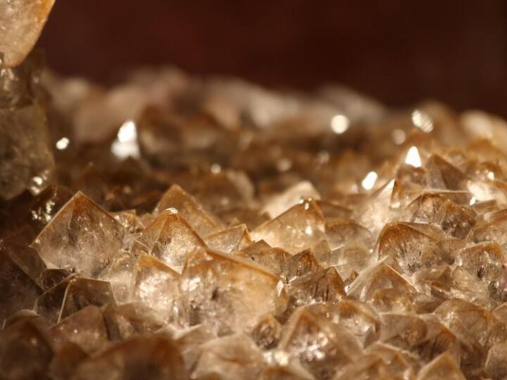 Marco dos Minerais Críticos: Avanço Energético Em Cena em Meio a Tensões Políticas