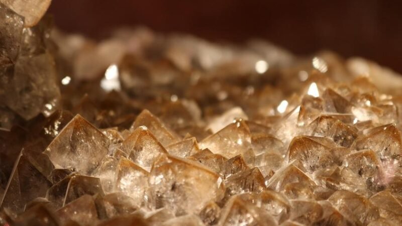 Marco dos Minerais Críticos: Avanço Energético Em Cena em Meio a Tensões Políticas