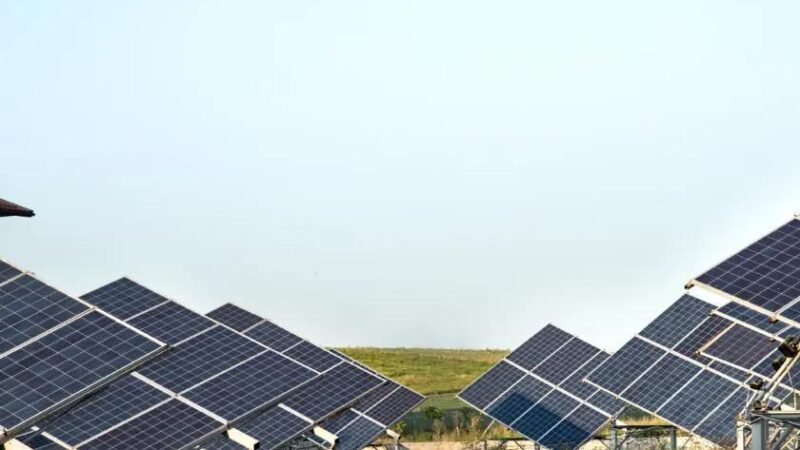 Micro usina solar: como gerar economia e vantagem ambiental na prática