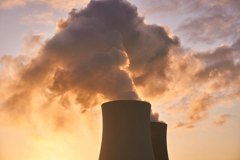 Preço do petróleo despencou 19% após anúncio de cessar-fogo no Oriente Médio