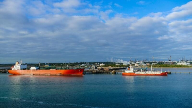 Preço do petróleo dispara para US$ 111