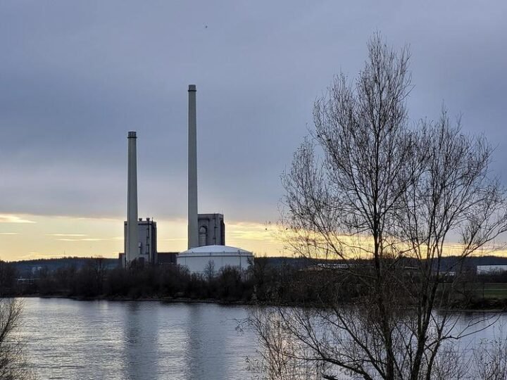 Siemens Energy Revisa Projeções e Aposta em Turbinas a Gás e Redes