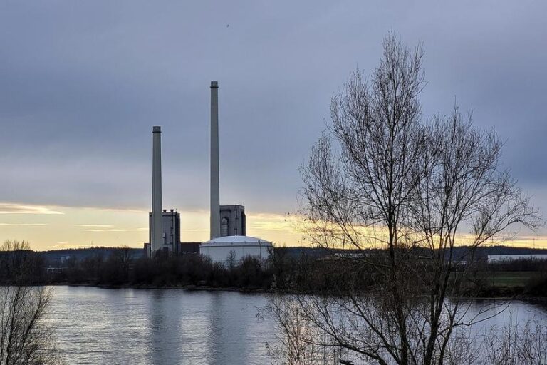 Siemens Energy Revisa Projeções e Aposta em Turbinas a Gás e Redes
