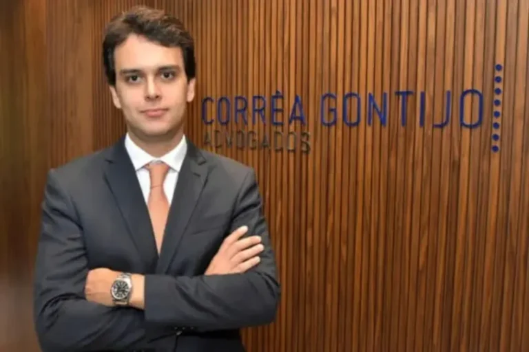 Advogado de esquerda surpreende ao abandonar defesa de senador do Centrão