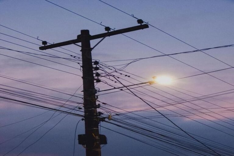 Bandeira vermelha volta ao radar do setor elétrico para junho